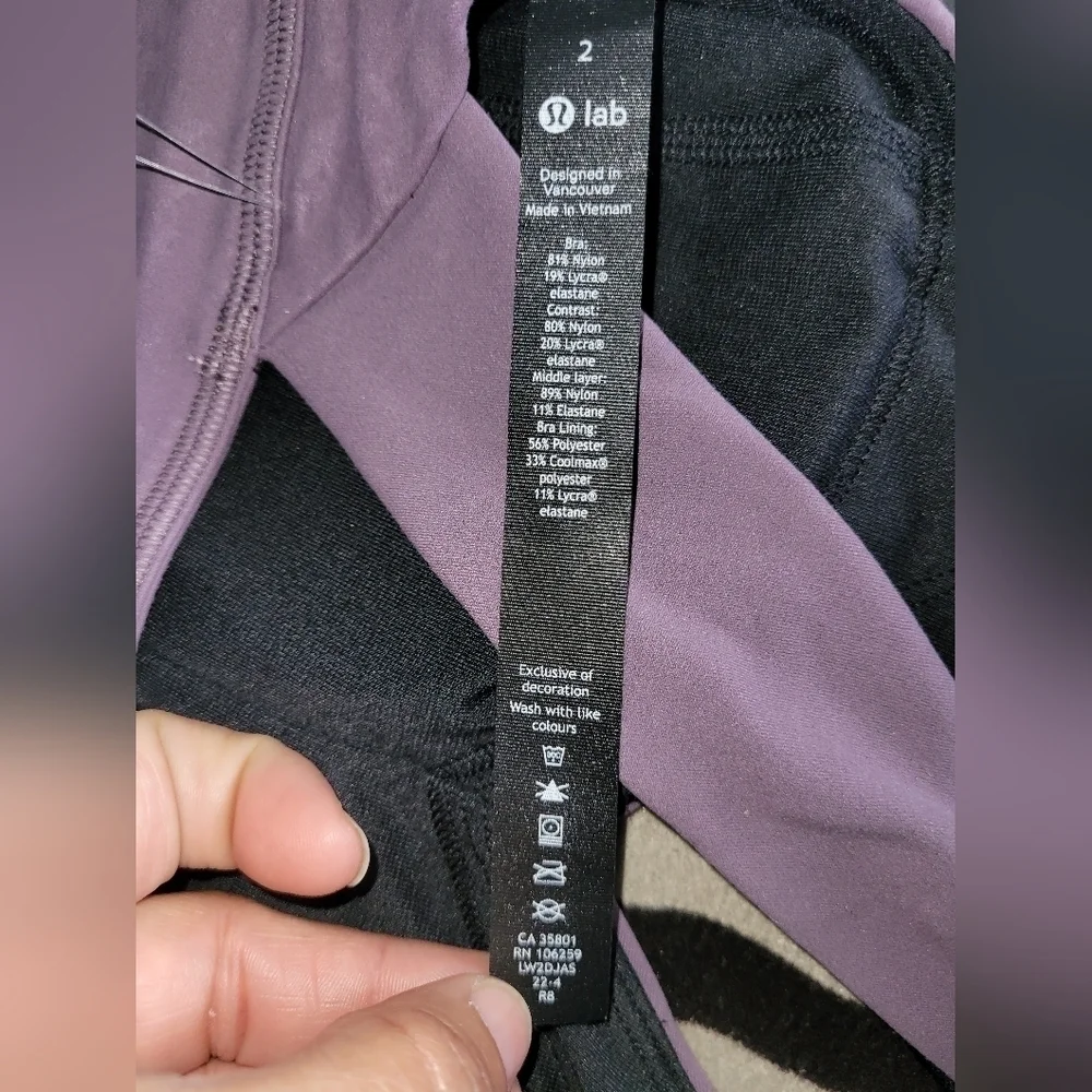 Lululemon Lab Embossed Nulu Cross-Back Yoga Bra Tracer Print Emboss Amethyst 2